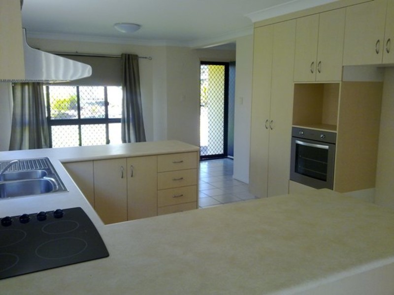 232 Denham Street, The Range QLD 4700